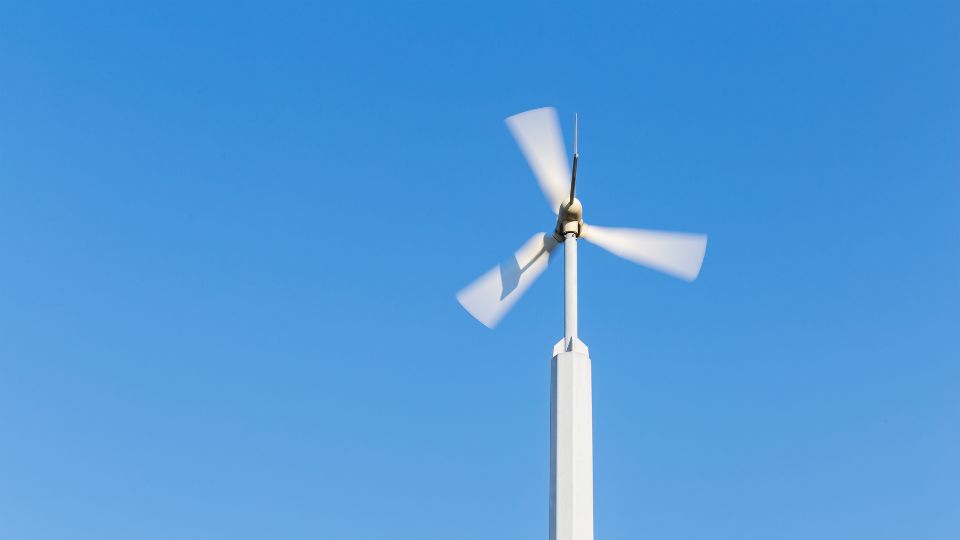 turbina wiatrowa kilka kilowatów